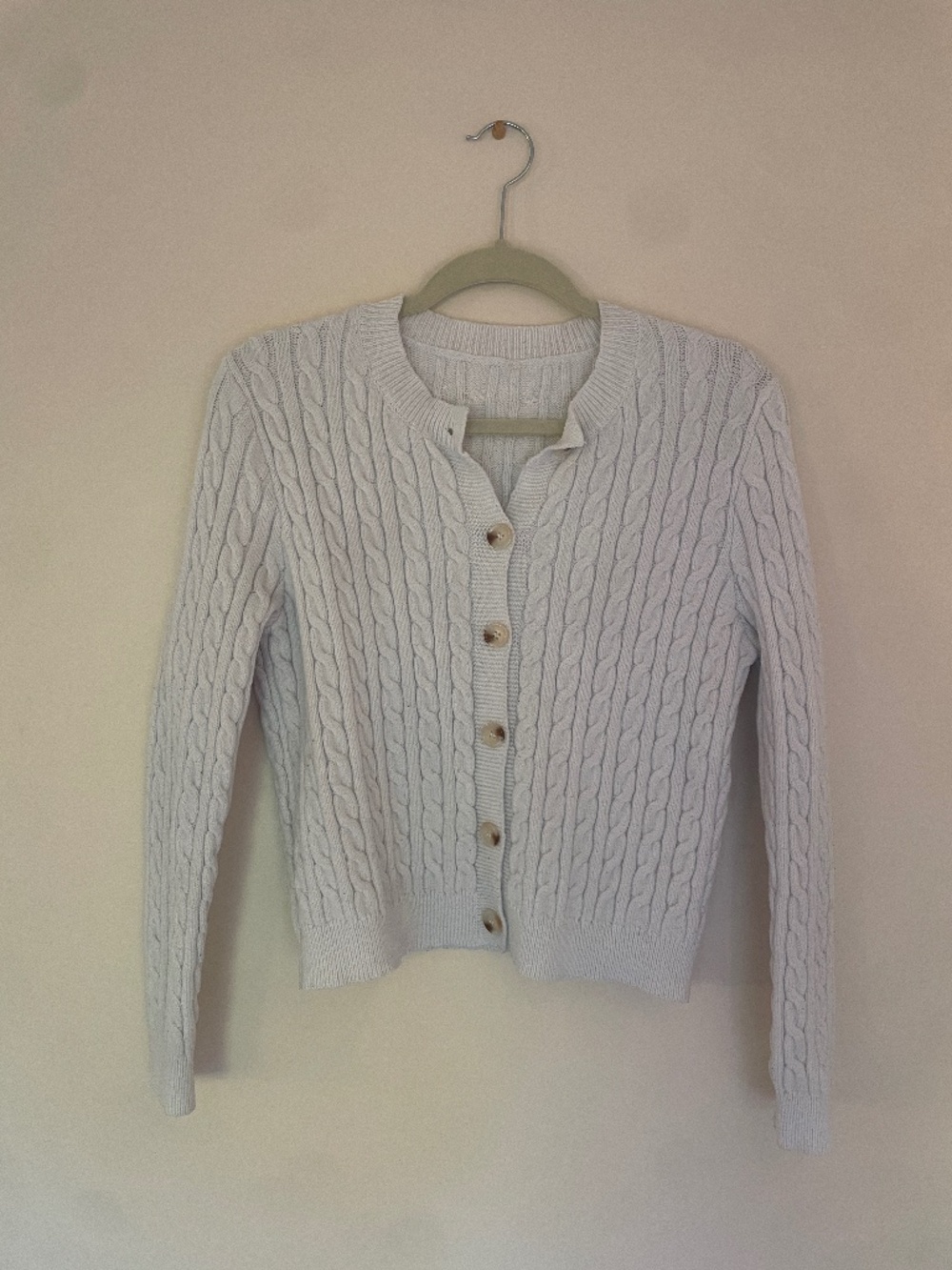 White sweater/cardigan